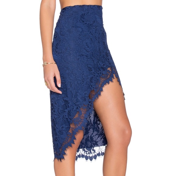 For Love and Lemons Deep Navy Lace Set - Picture 6 of 7